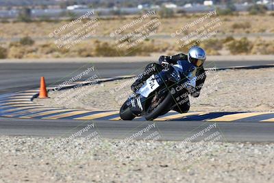 media/Jan-09-2022-SoCal Trackdays (Sun) [[2b1fec8404]]/Turn 11 (935am)/